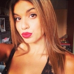 Perfil de Yvane